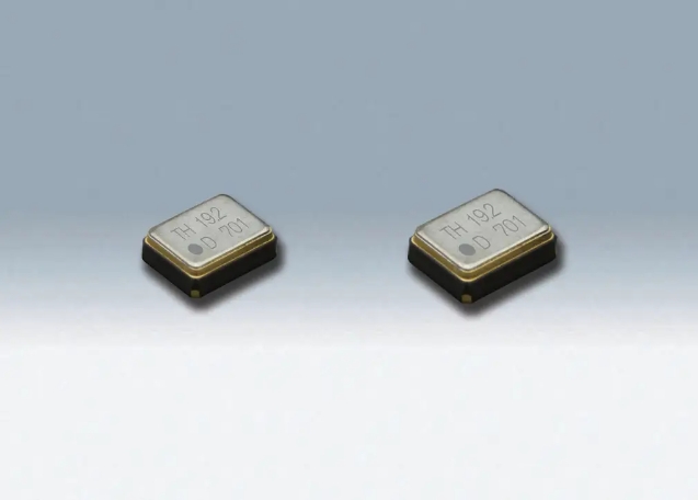 DSR211STH/221：内置温度传感器的晶体谐振器 